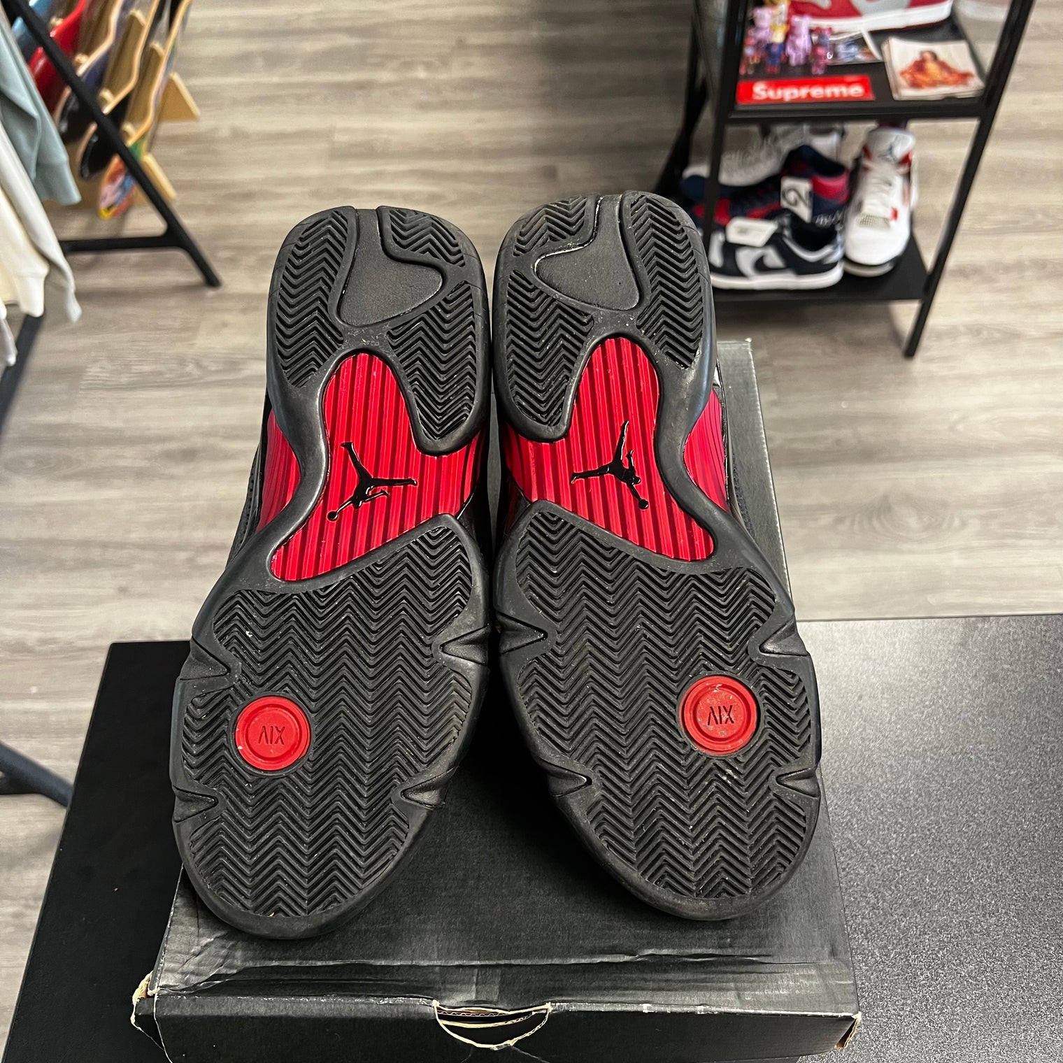 Last Shot Jordan 14 (USED)