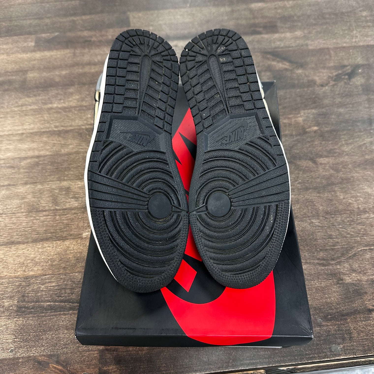 Black Smoke Grey Jordan 1 Low OG EX (USED)