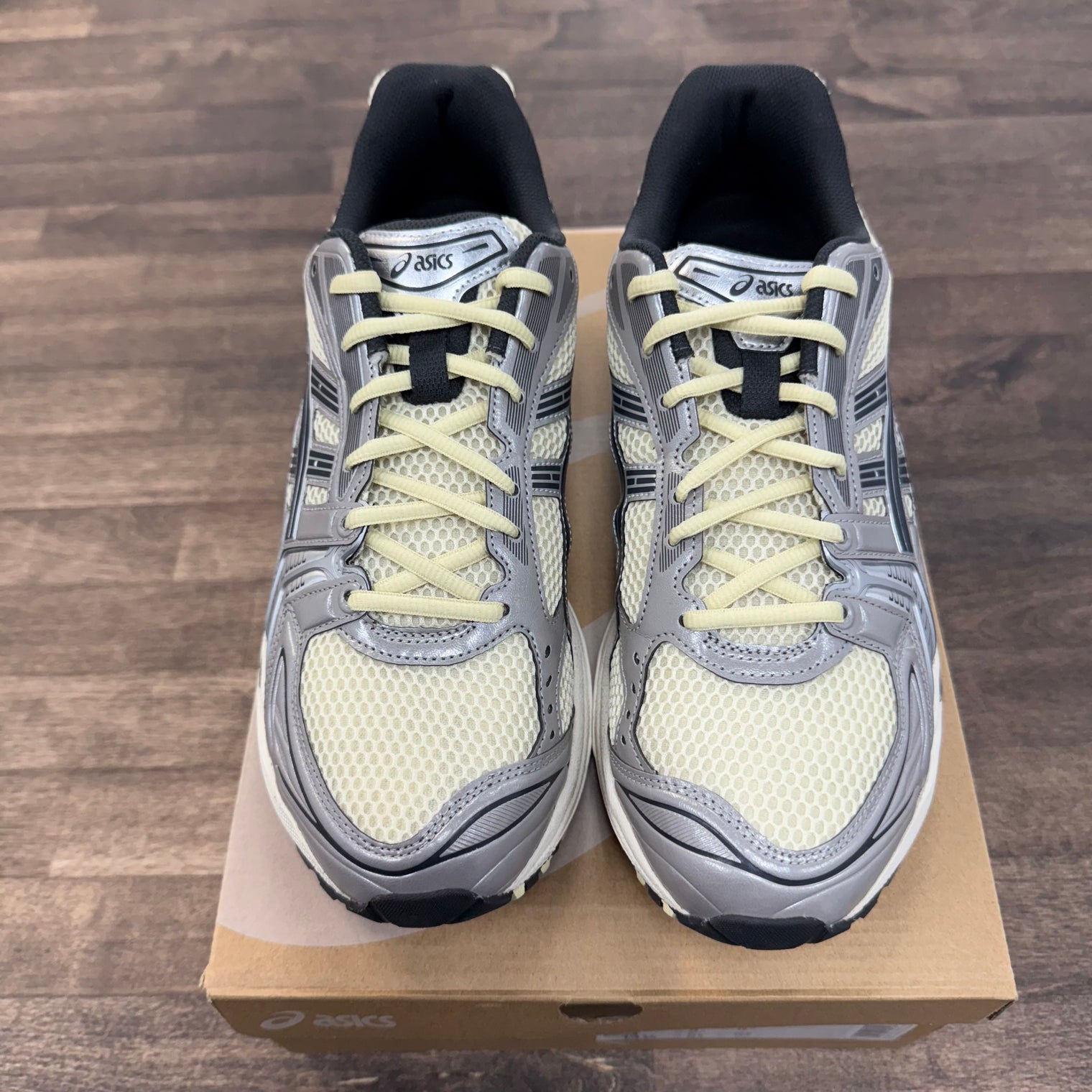 Oyster White Steeple Asics Gel Kayano 14 (USED)