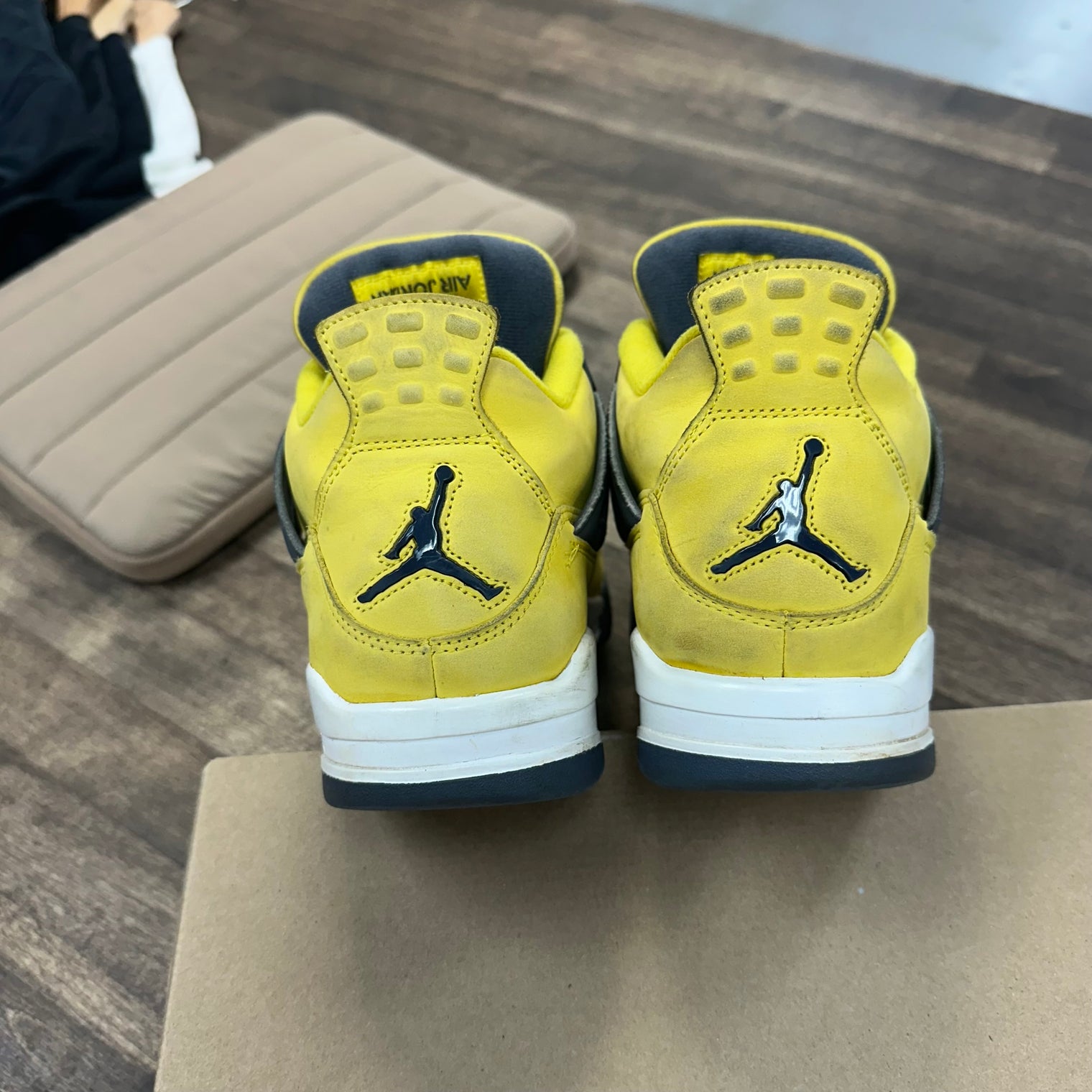 Lightning Jordan 4 Retro (USED, No Box)
