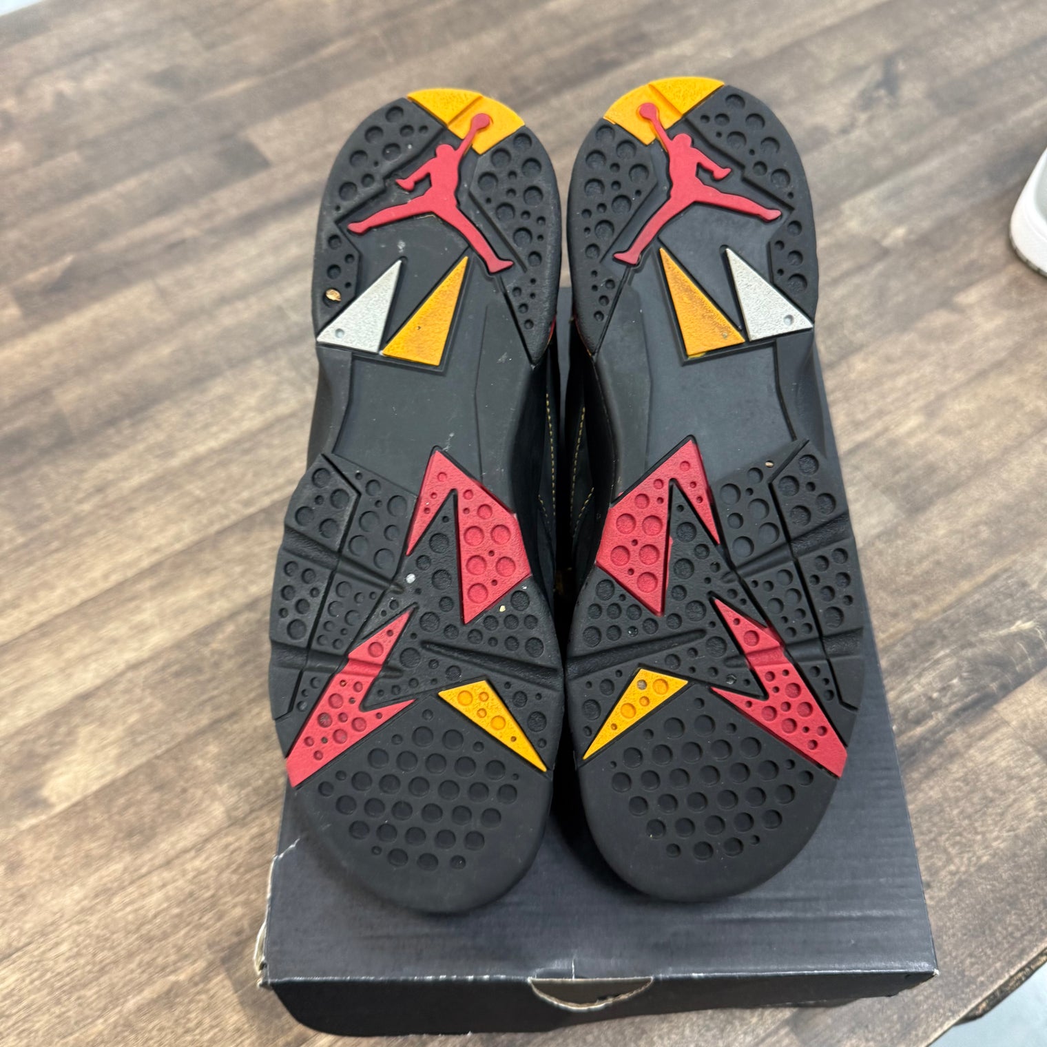 Citrus Jordan 7 Retro (GS) (USED)