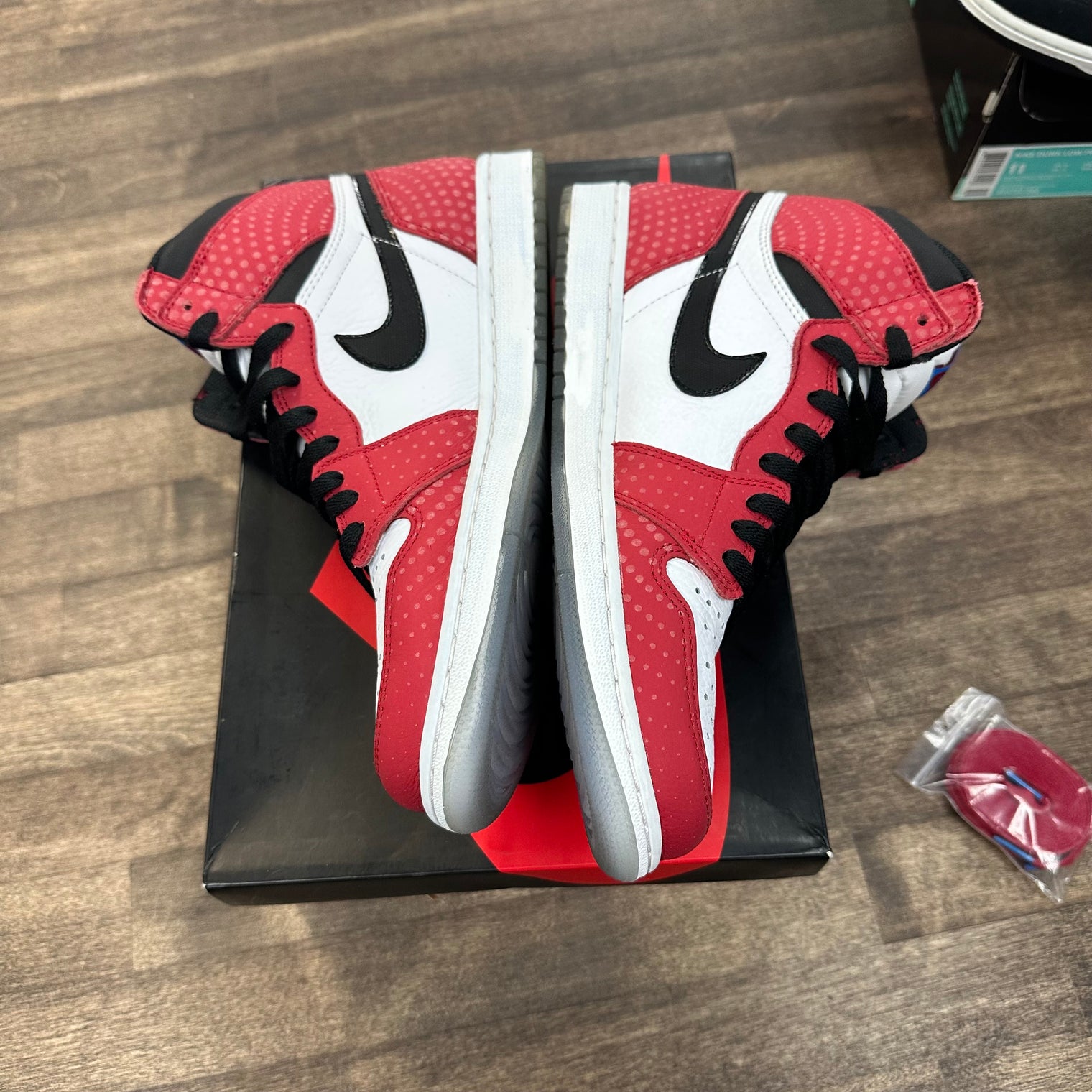 Spider-Man Origin Story Jordan 1 Retro High (USED)
