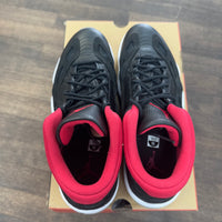 Bred Jordan 11 IE (USED)
