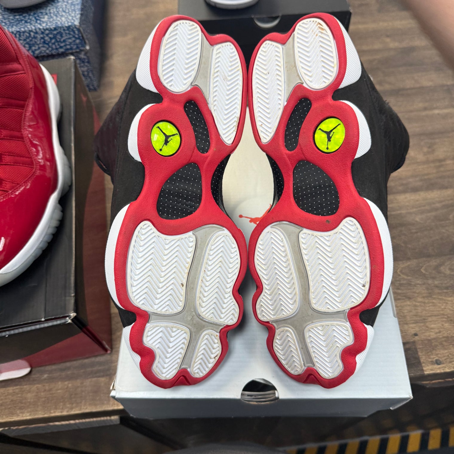 Playoff Jordan 13 Retro (USED)