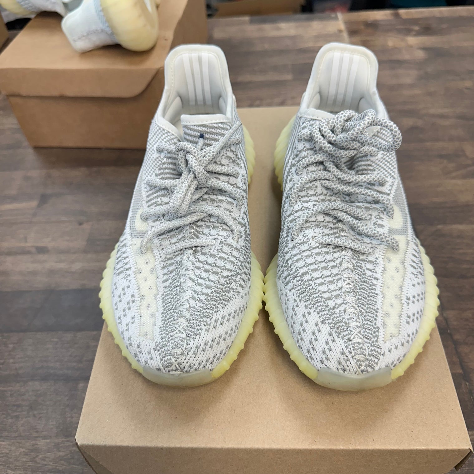 Static Yeezy 350 (USED,No Box)