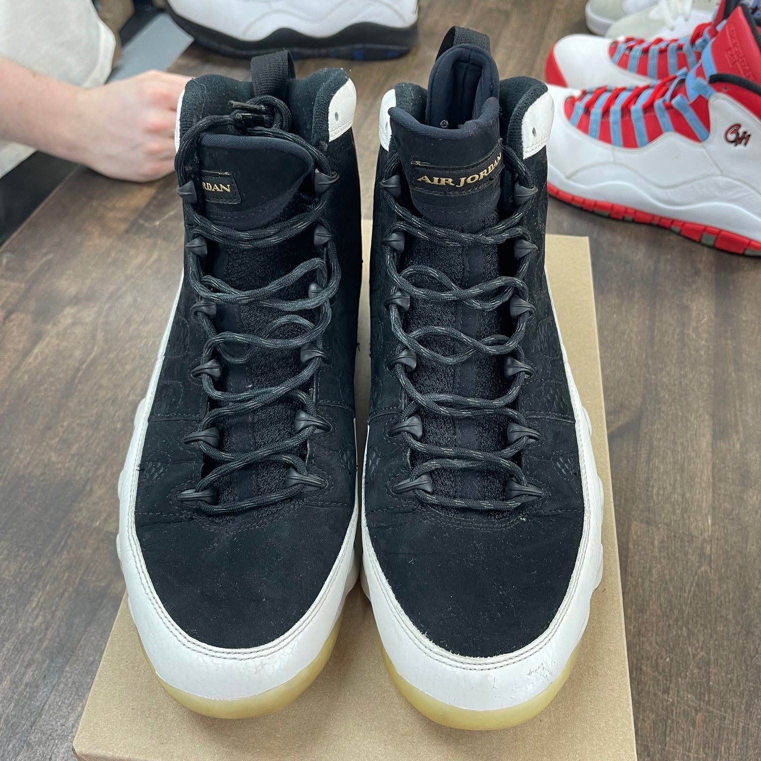 City of Flight Jordan 9 (USED, No Box)