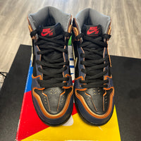 Gundam x Dunk SB High Project Unicorn - Banshee Norn (USED)