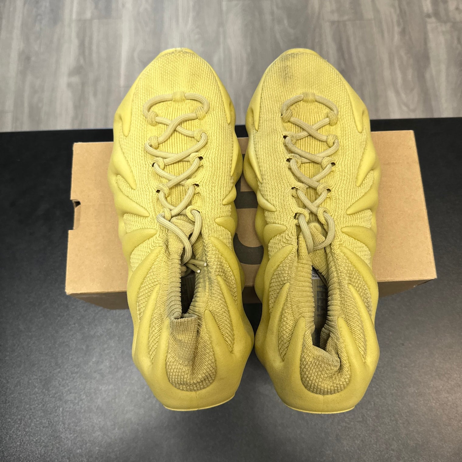 Yeezy 450 Sulfur (USED)