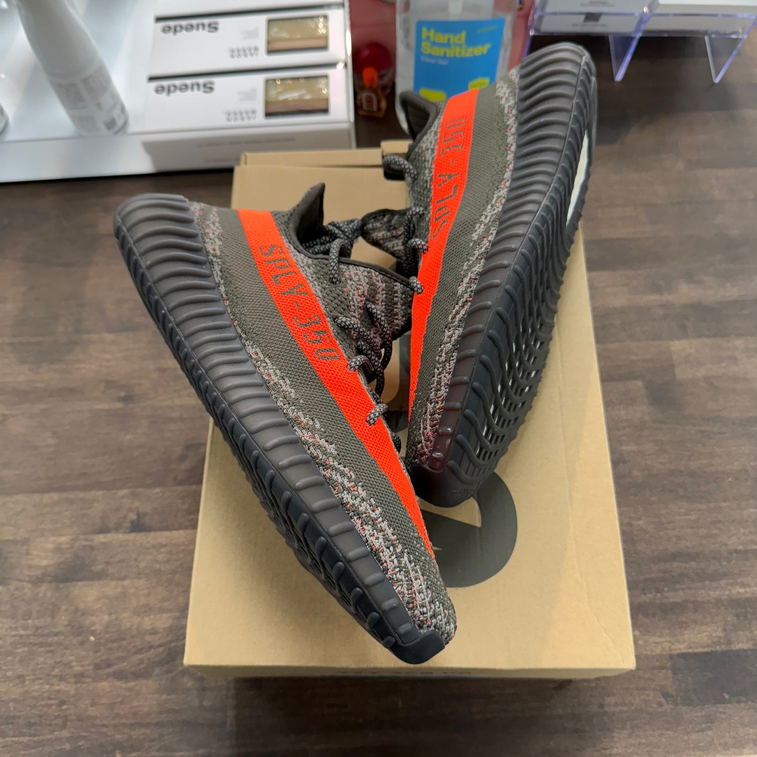Carbon Beluga Yeezy 350 (USED)