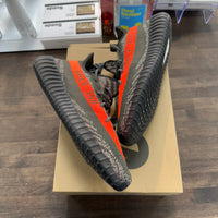 Carbon Beluga Yeezy 350 (USED)