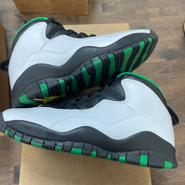 Seattle Jordan 10 (USED,No Box)
