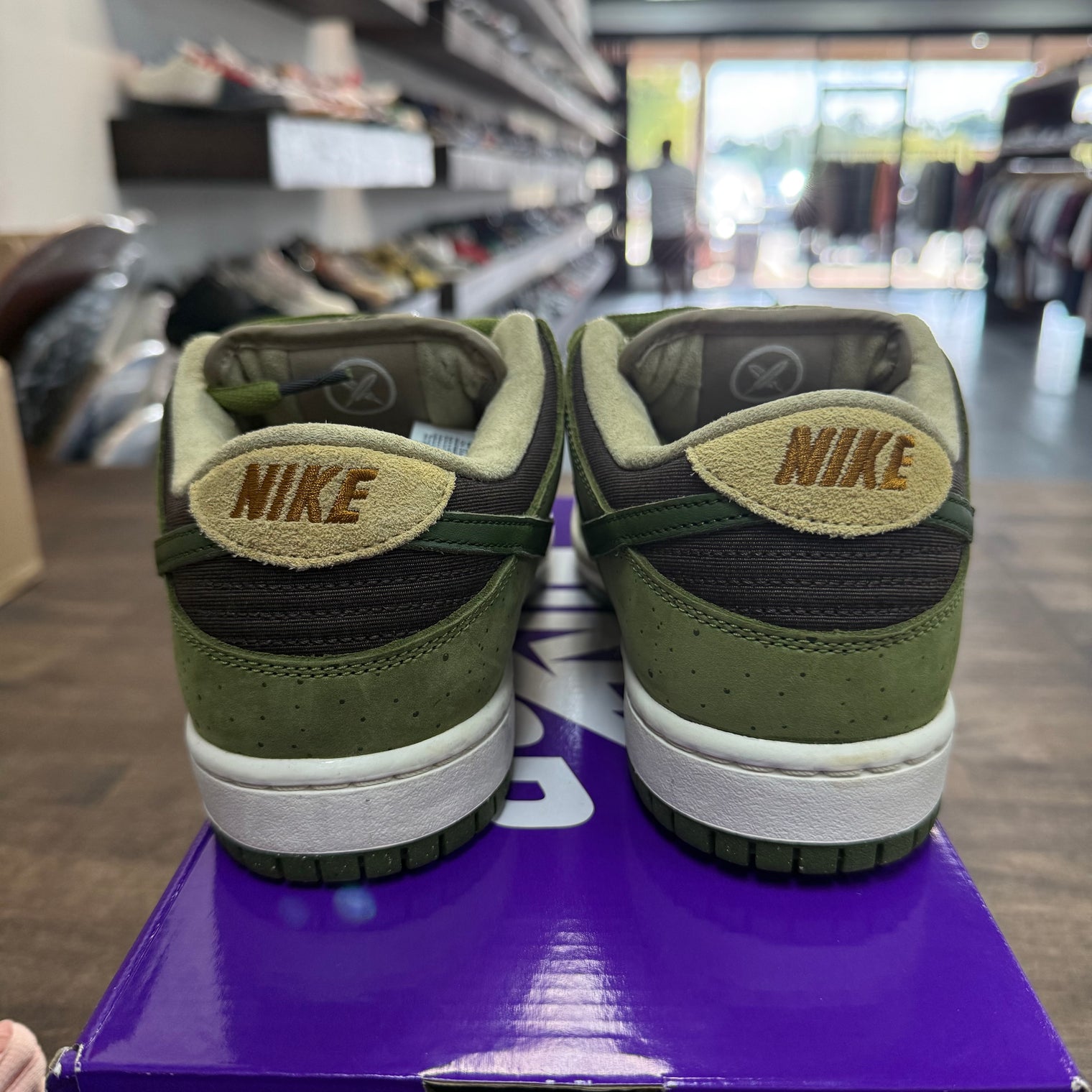 Yuto Matcha SB Dunk Low (USED)
