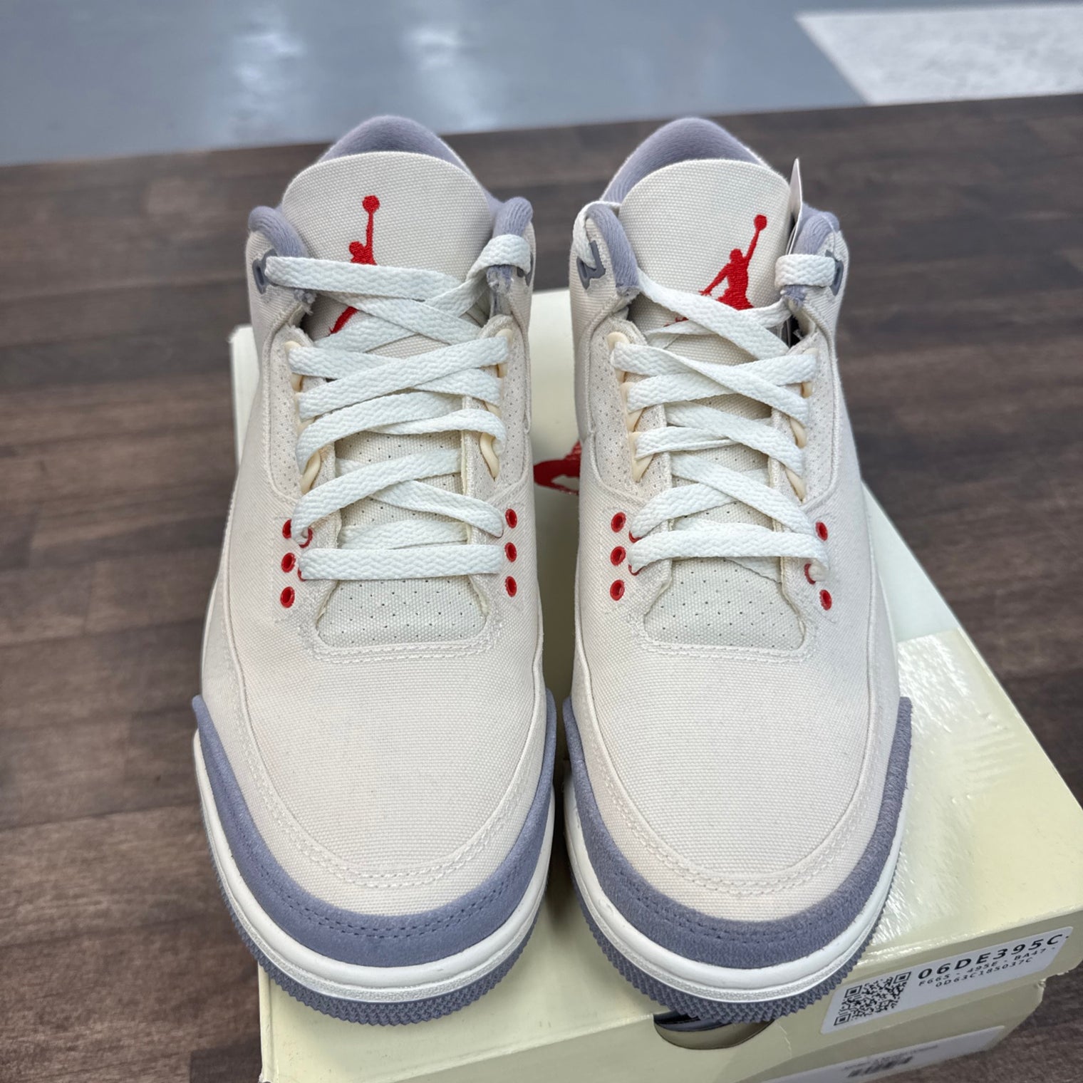 Jordan 3 Muslin (Lightly Worn)