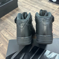 Black Supreme Air Force 1 Mid SP (USED)