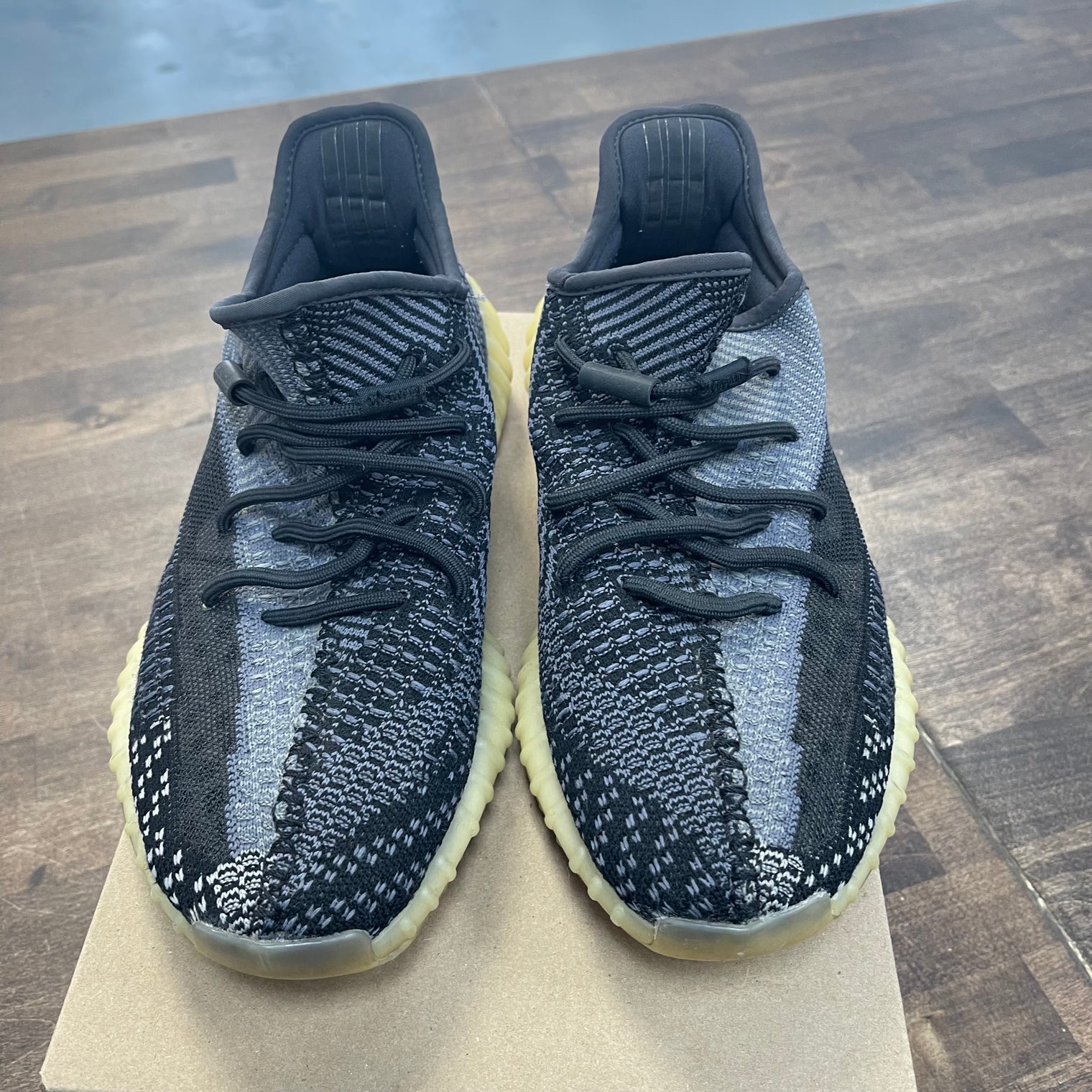 Carbon Yeezy 350 (USED, No Box)