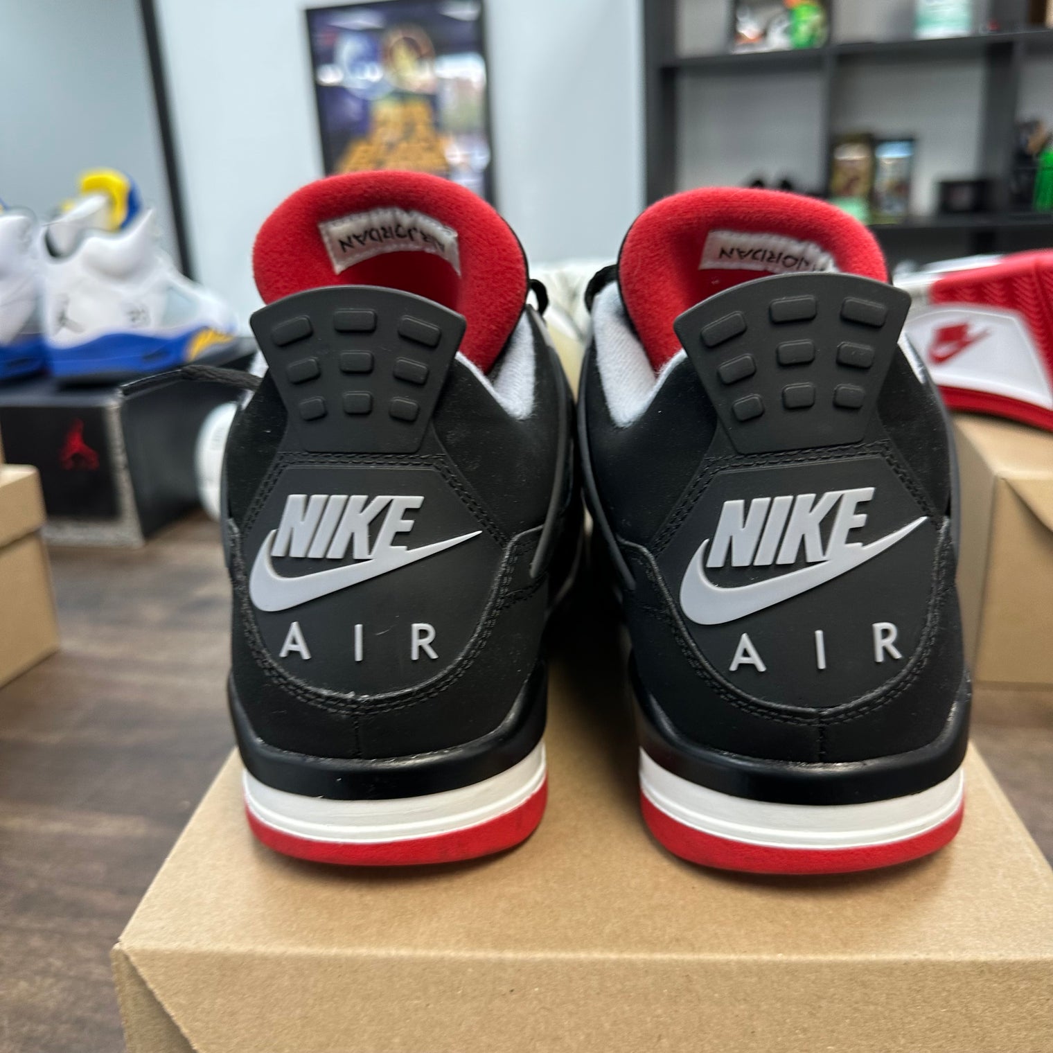 Bred Jordan 4 (2019) (USED,No Box)
