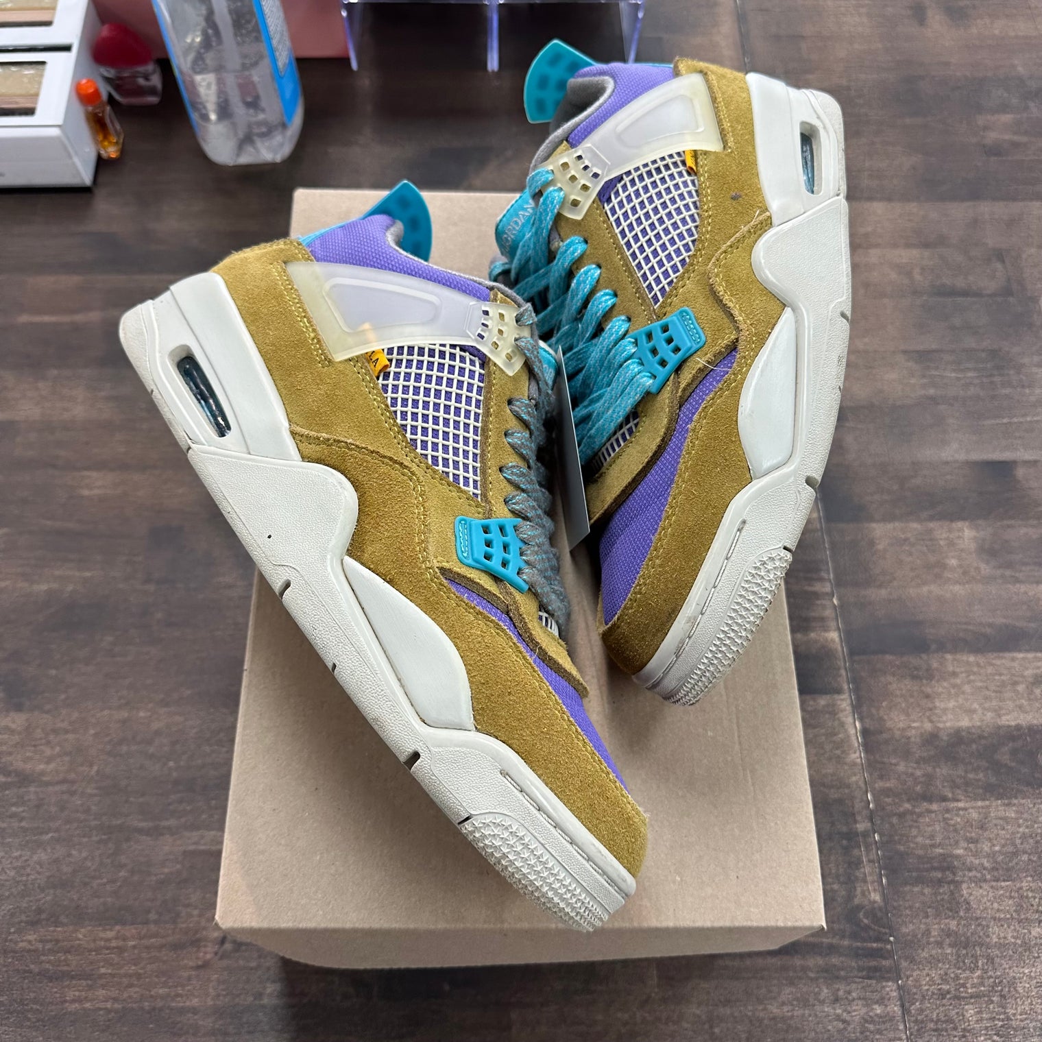 Union LA Moss Jordan 4 (USED, No Box)