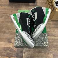 Pine Green Jordan 3 Retro (USED)