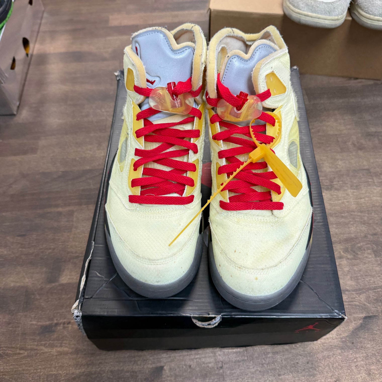 Jordan 5 Retro Off-White Sail (US 11) (USED)