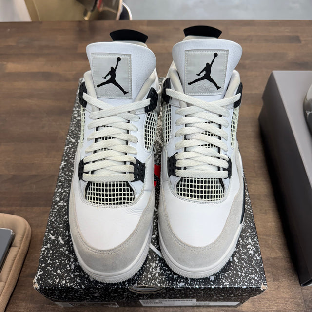 Military Black Jordan 4 Retro (USED)