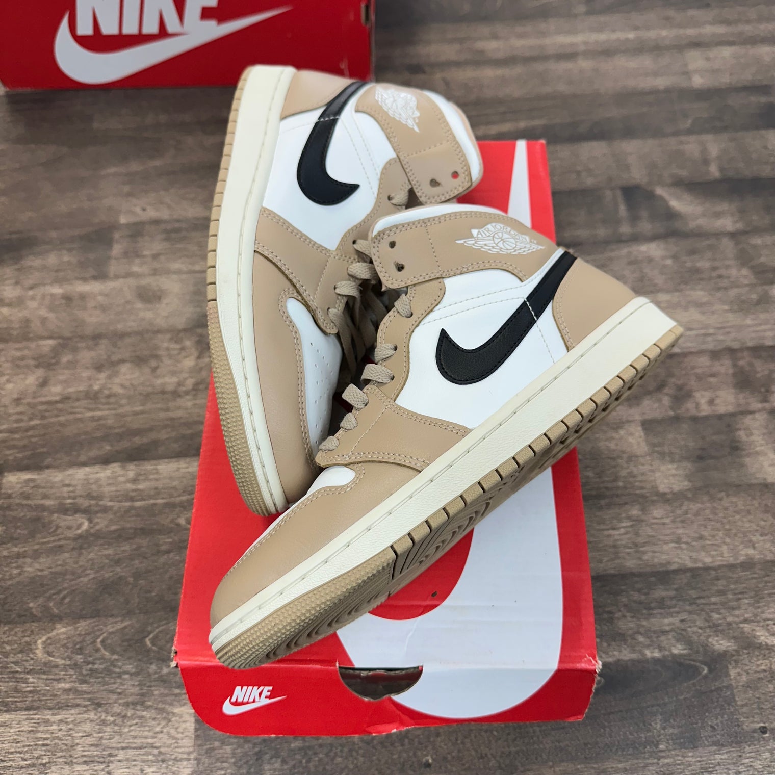 (W) Desert Sail Jordan 1 Mid (USED,Replacement Box)