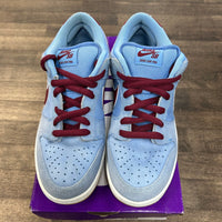 Philadelphia Phillies SB Dunk Low (USED)