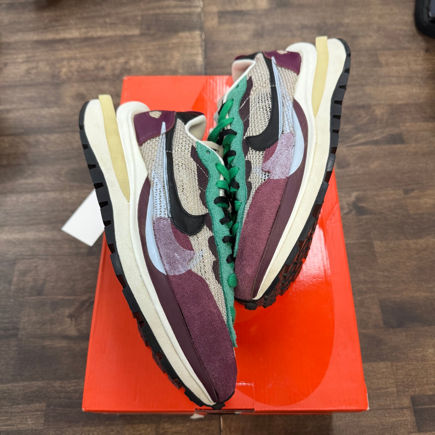 Sacai Villain Red Neptune Green Vaporwaffle (USED)