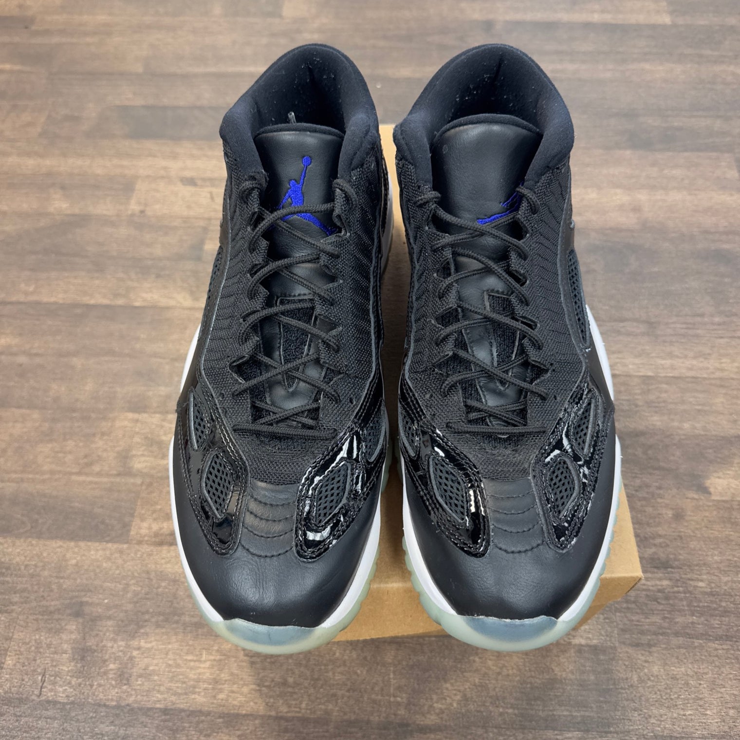 Space Jam Jordan 11 Low IE (USED, No Box)
