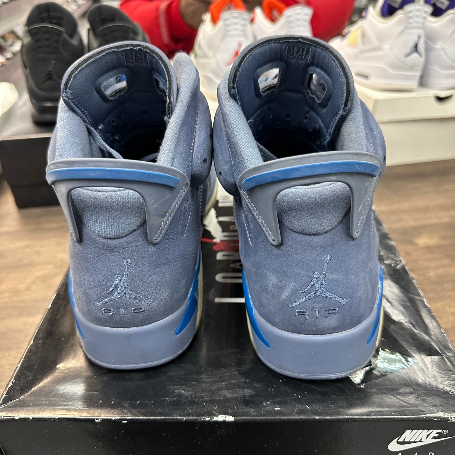 Diffused Blue Jordan 6 (USED,No Box)