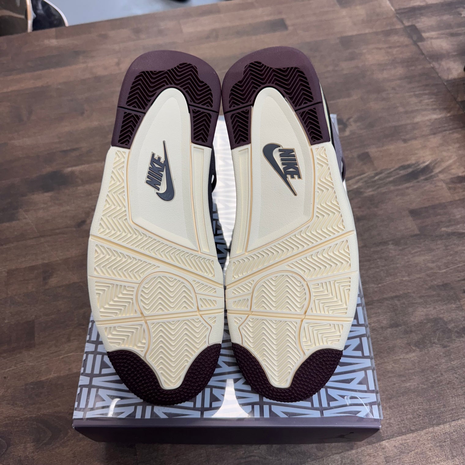 A Ma Maniere Jordan 4 Violet Ore (Lightly Worn)
