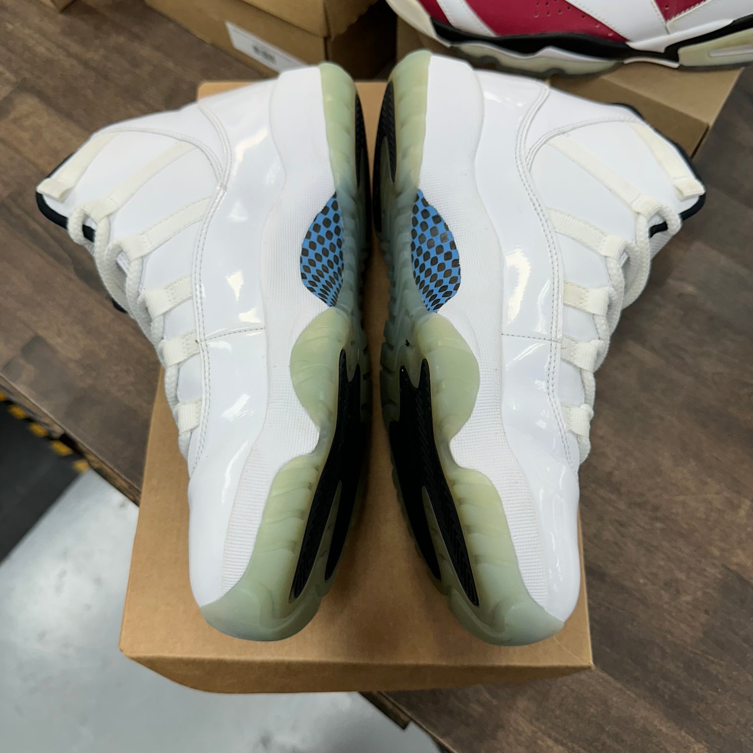 Legend Blue Jordan 11 (2014) (USED, No Box)
