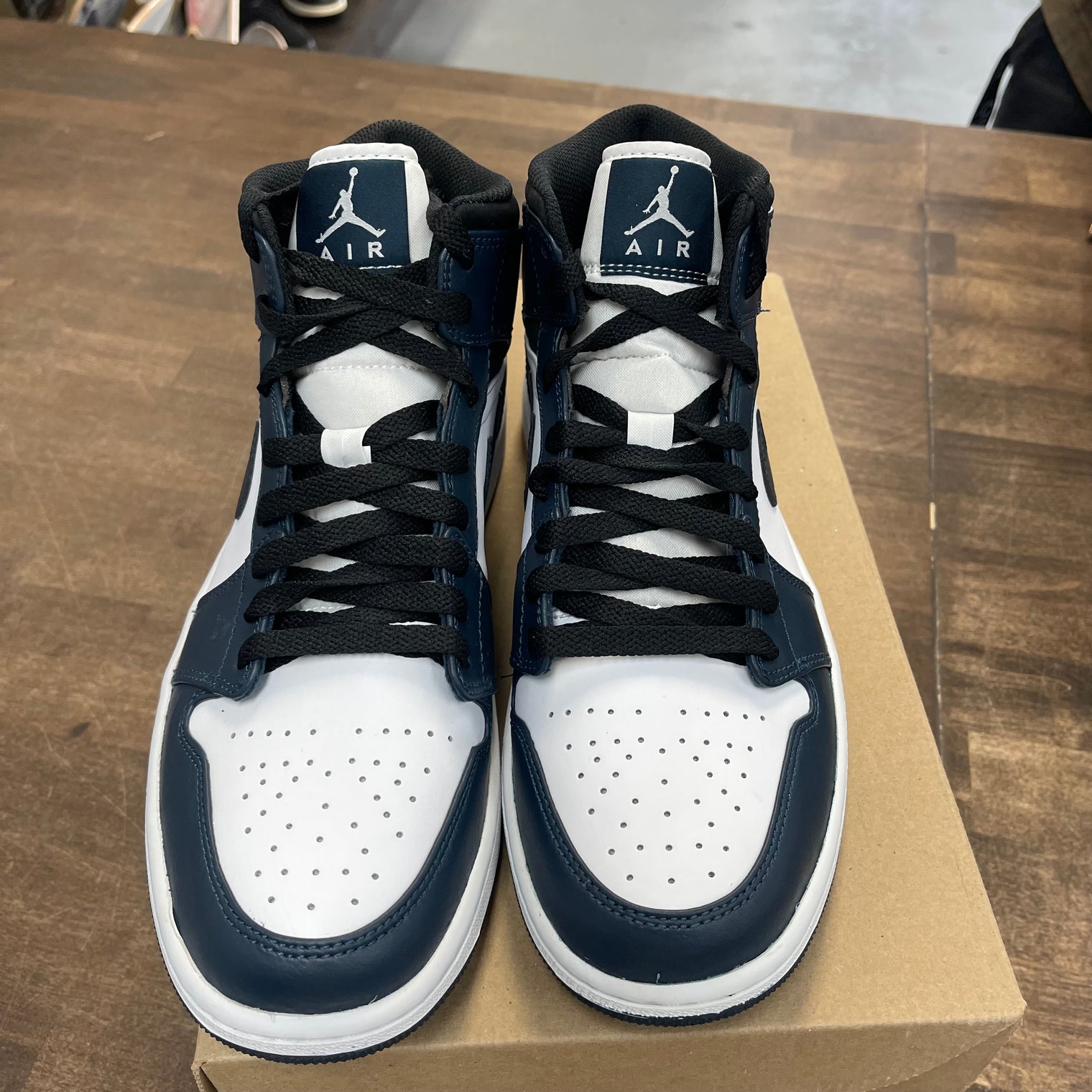 Armory Navy Jordan 1 Mid (Lightly Worn, No box)