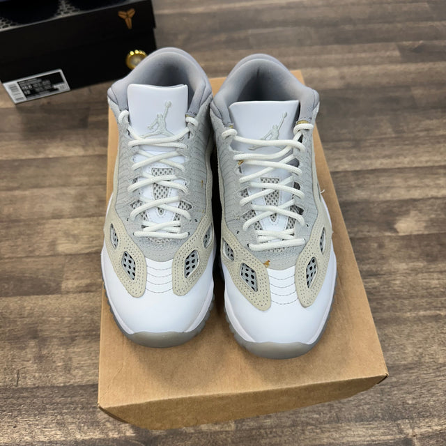 Cobalt Jordan 11 Low Retro IE (GS) (USED, No Box)