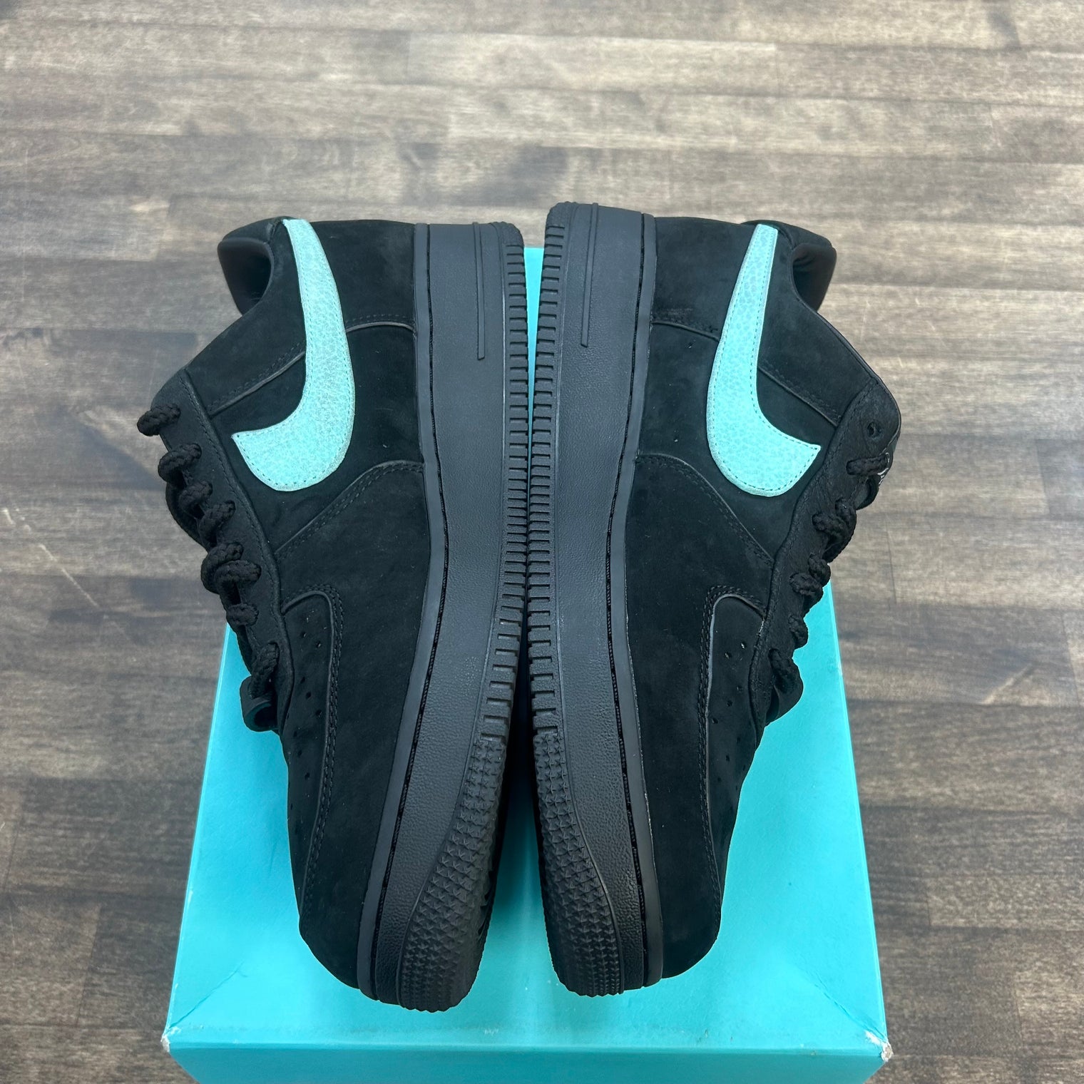 Tiffany & Co. Air Force 1 Low (USED)