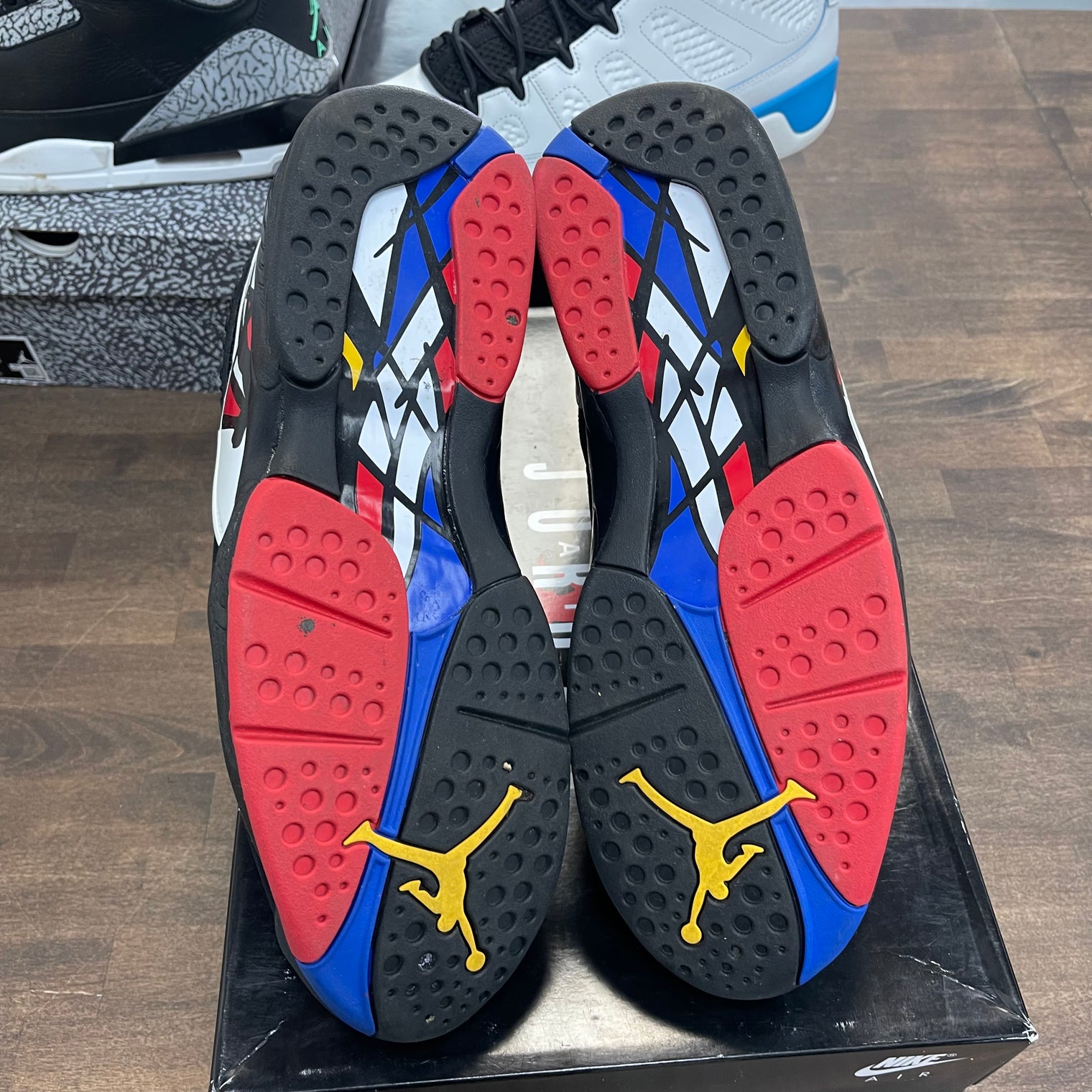 Playoff Jordan 8 (USED)