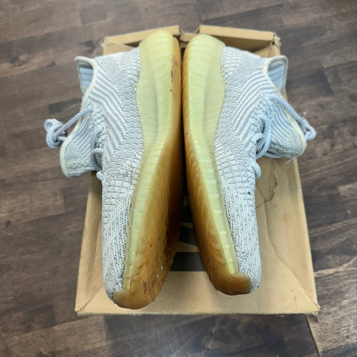 Yeshaya Yeezy 350 (USED)