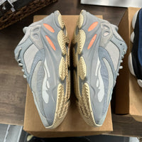 Inertia Yeezy 700 (USED,No Box)