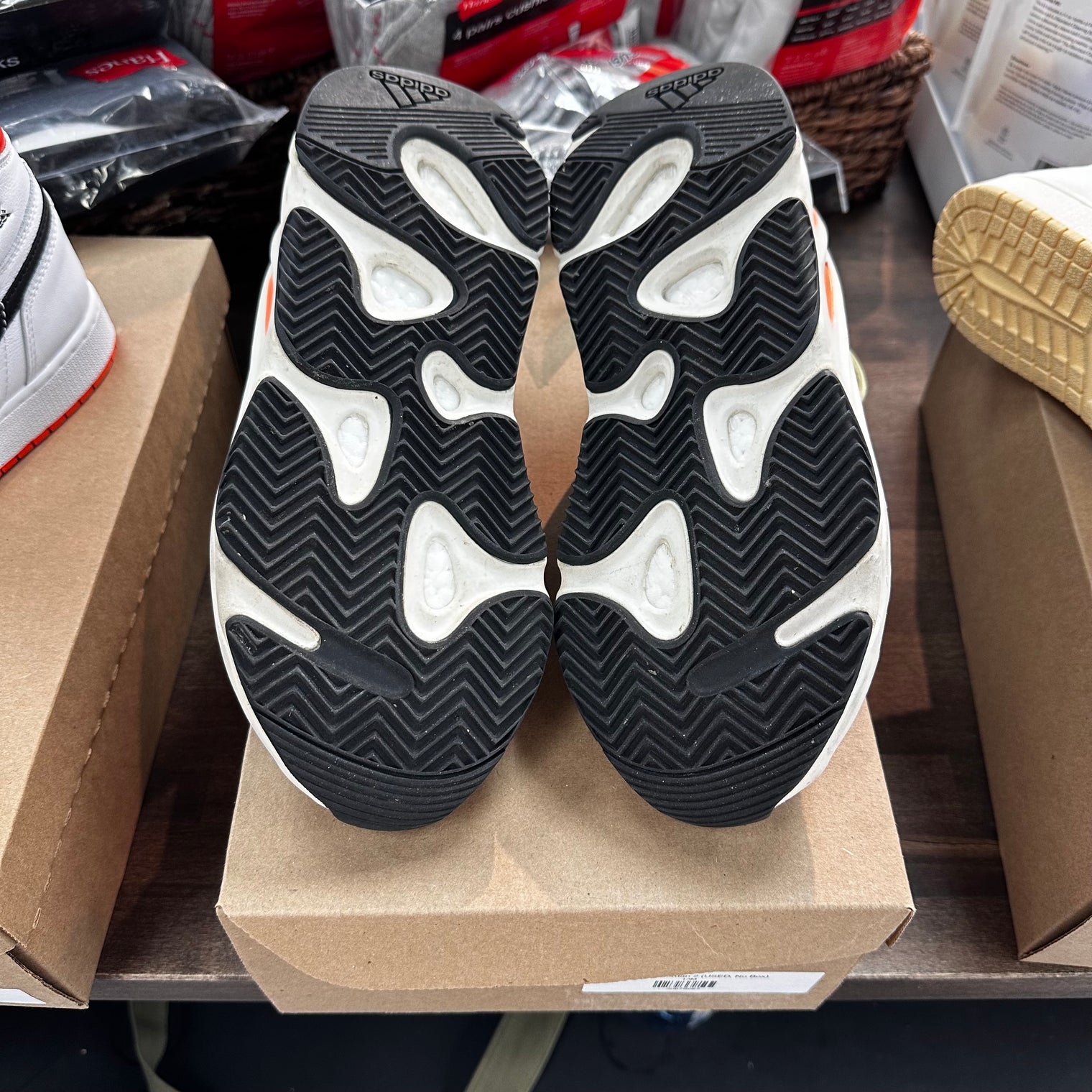 Waverunner Yeezy 700 (USED, No box)