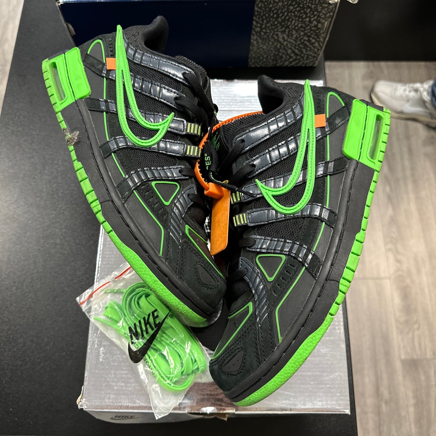 Off-White Nike Rubber Dunk Green Strike (USED)