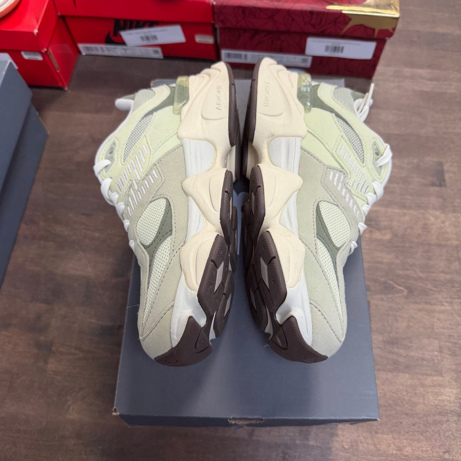 New Balance 9060 Olivine (GS) (USED)