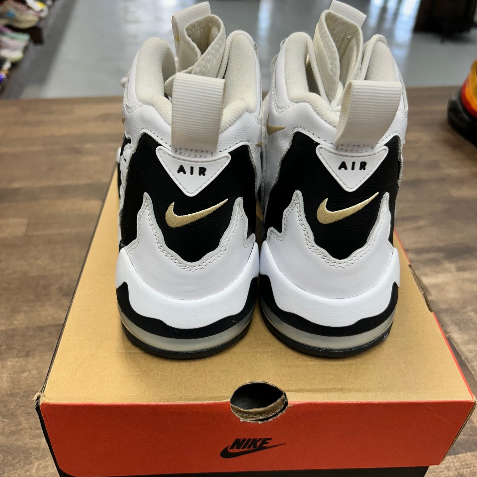 Colorado Away White Black Air DT Max 96 (USED)