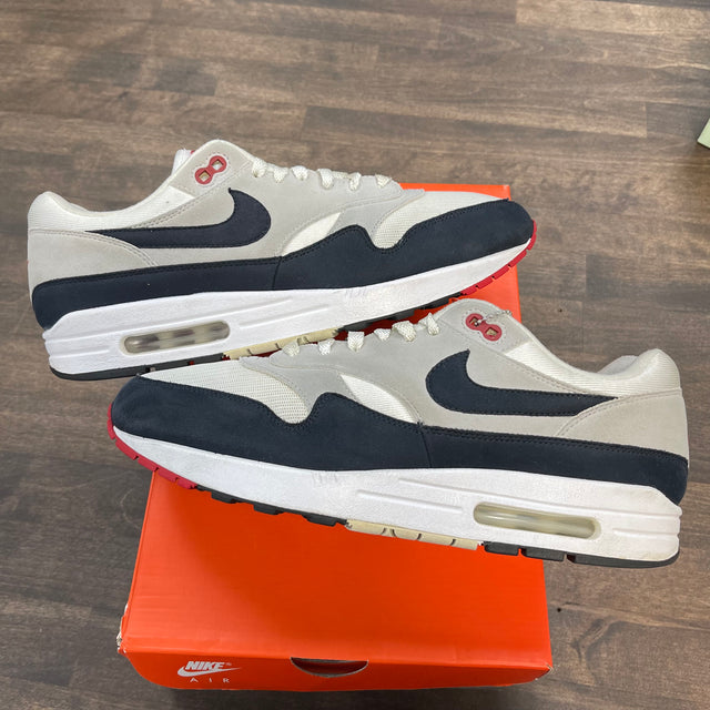 Obsidian Nike Air Max 1 (USED)