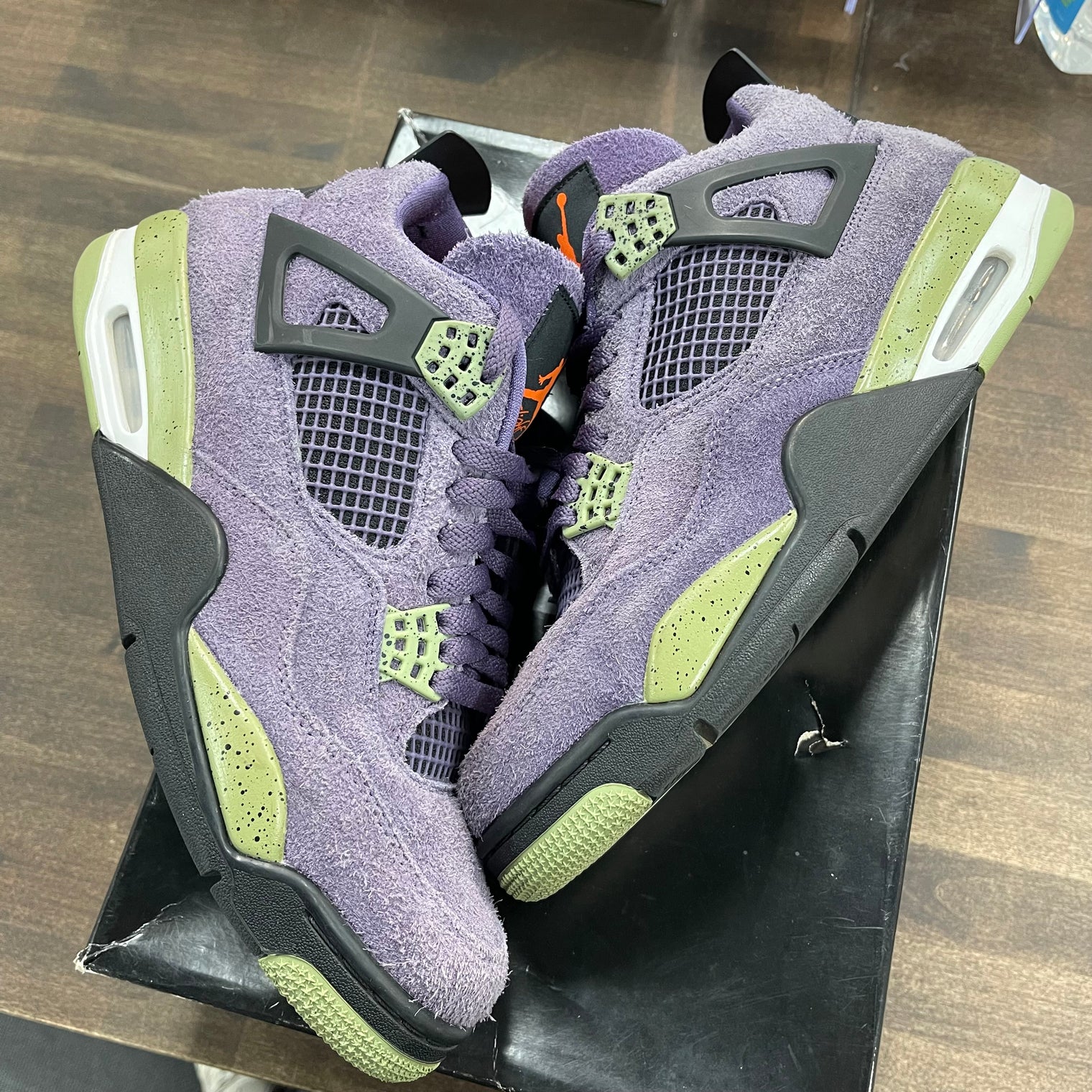 (W) Canyon Purple Jordan 4 (USED)