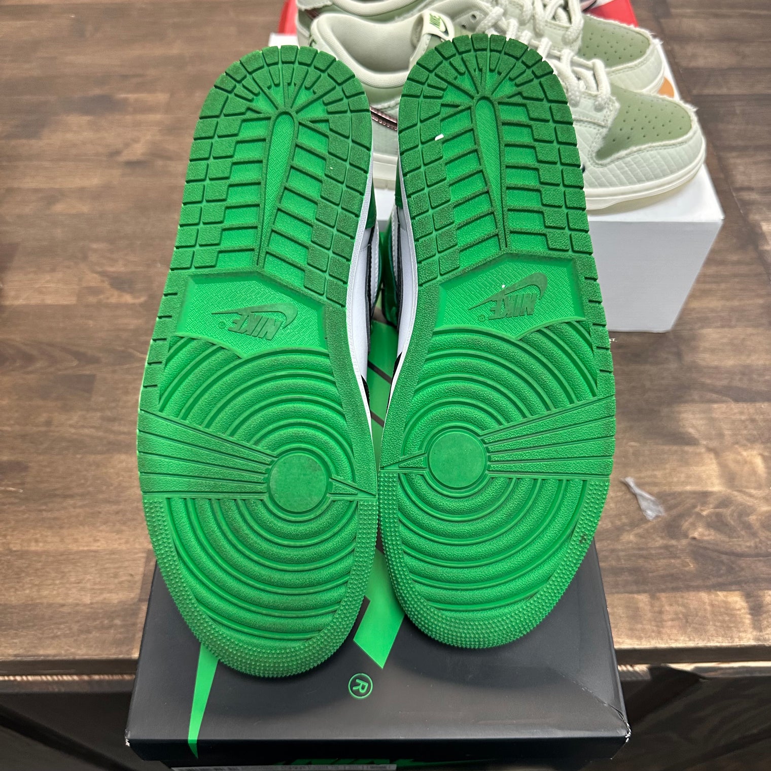 Lucky Green Jordan 1 High (USED)