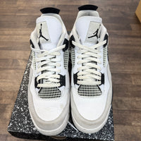 Military Black Jordan 4 (USED)