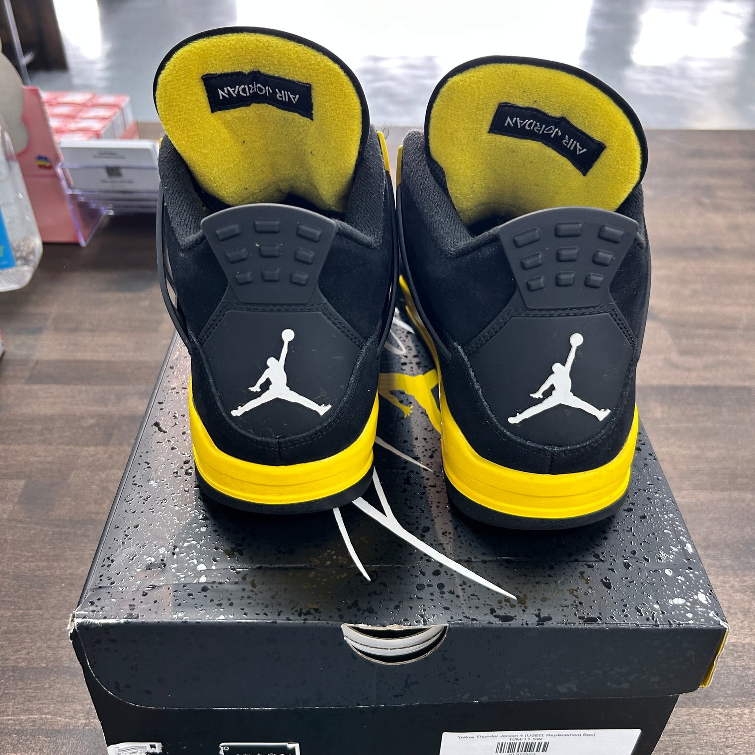 Yellow Thunder Jordan 4 (USED, Replacement Box)