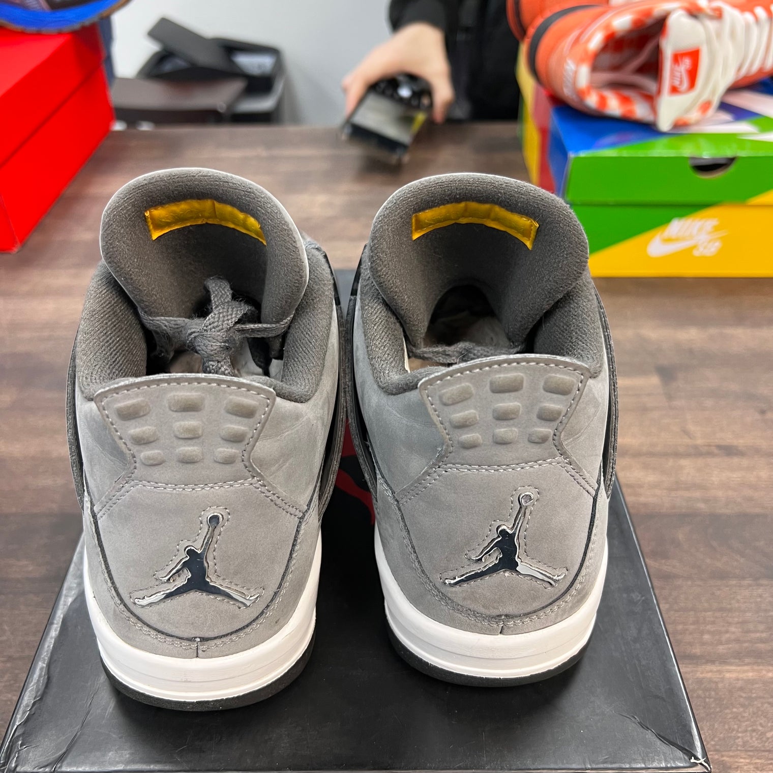 Cool Grey Jordan 4 (USED)