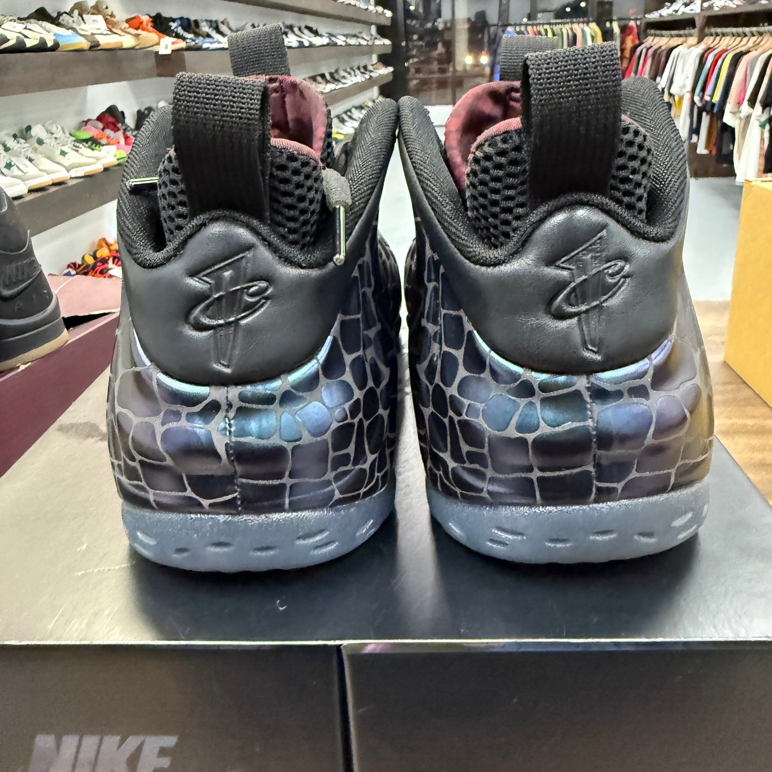 Tekken 8 Kazuya Mishima Nike Air Foamposite One (USED)