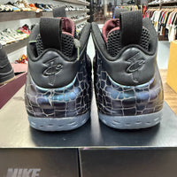 Tekken 8 Kazuya Mishima Nike Air Foamposite One (USED)