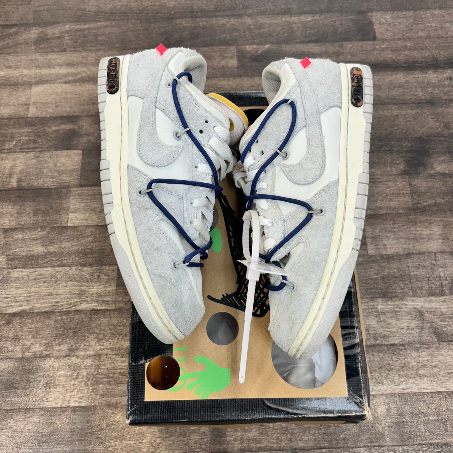 Lot 18 of 50 Off-White Dunk Low (USED)